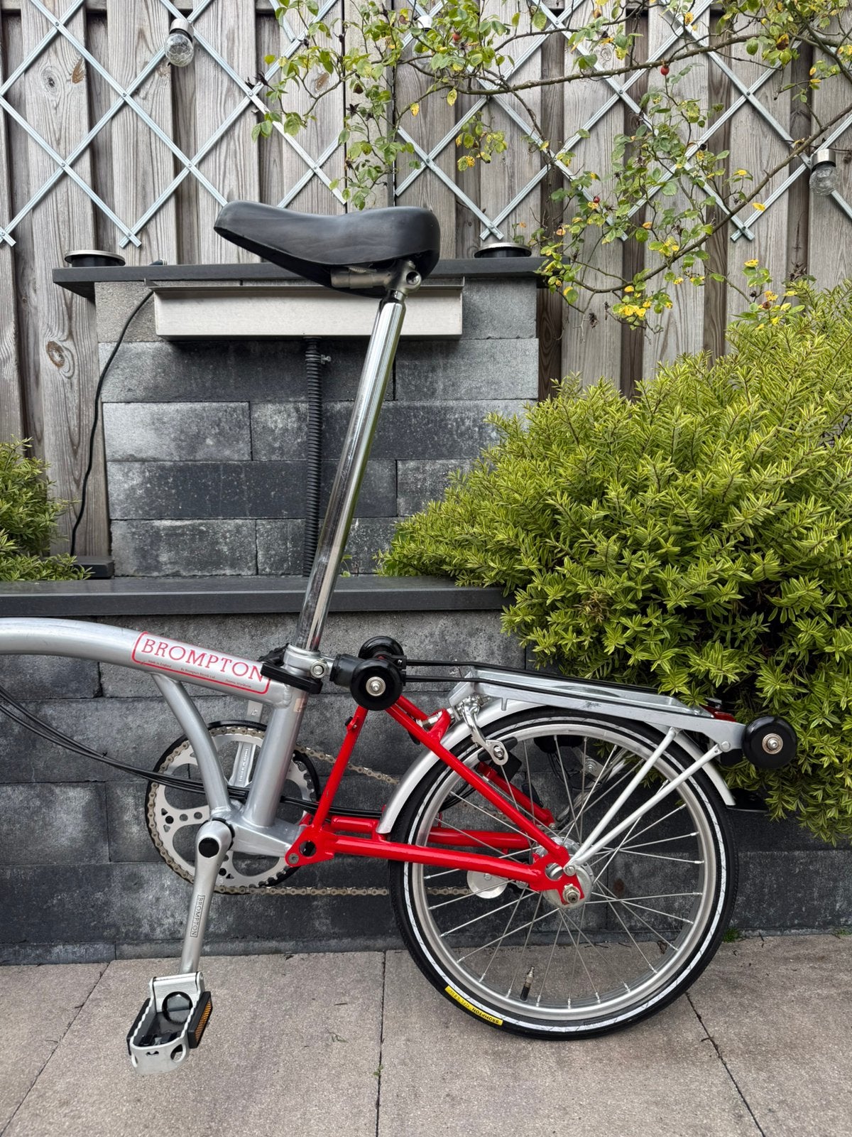 Foto 9 van Zeer nette Brompton vouwfiets
