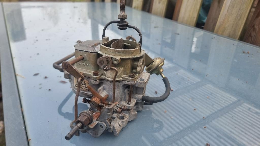 Bijna nieuwe orginele Caburateur Mopar 318, Dodge W200/D200, Ophalen of Verzenden, Nieuw, Dodge