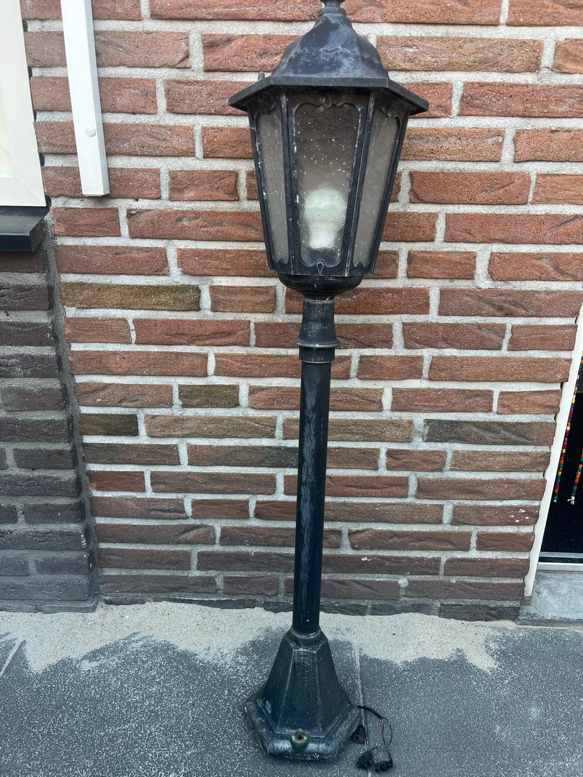 Vintage Buitenlamp / Lantaarnpaal - Zwart Metaal, Ophalen