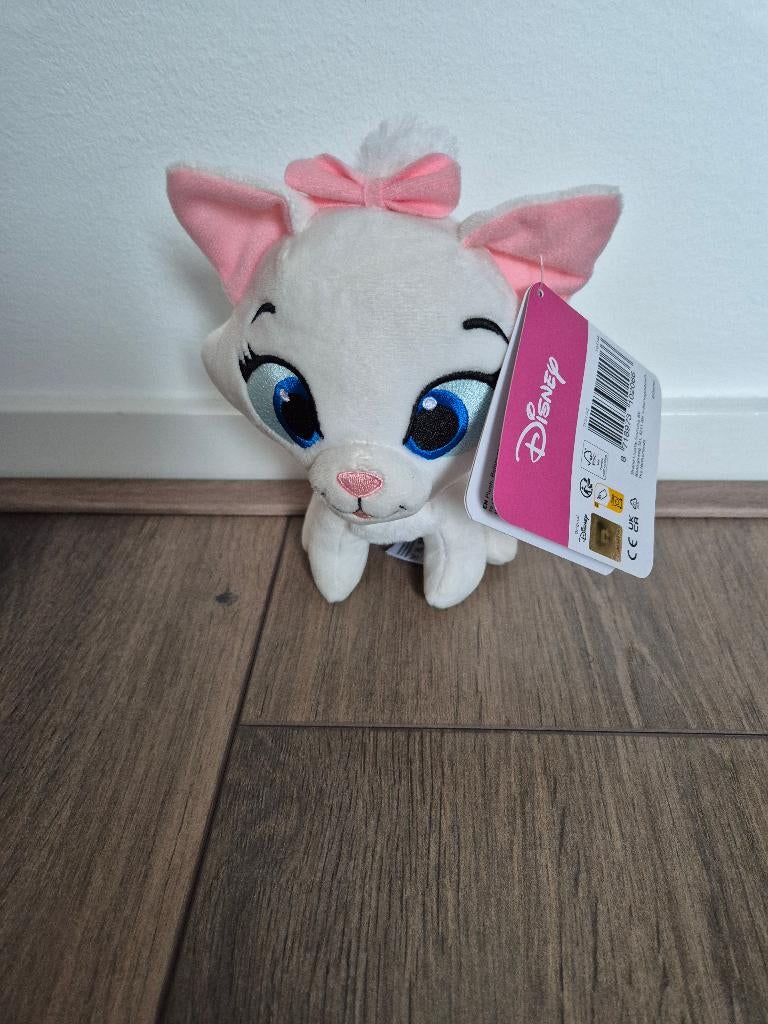Disney knuffel poes Marie (nieuw met kaartje), Verzamelen, Disney, Ophalen of Verzenden, Overige figuren, Nieuw, Knuffel