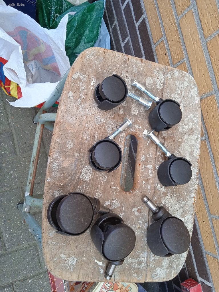 wieltjes, Antiek en Kunst, Ophalen