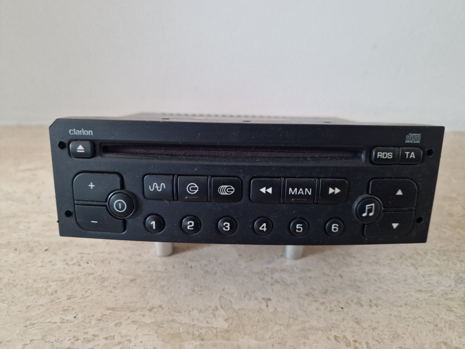 Clarion RD3-01 Autoradio CD-speler Peugeot/Citroën, Auto diversen, Ophalen of Verzenden, Gebruikt