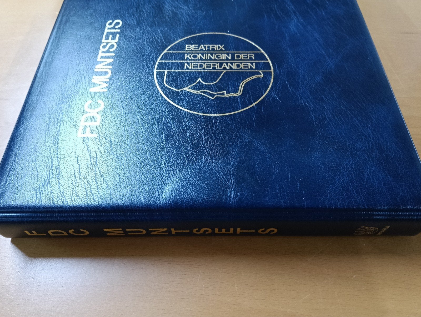 Luxe importa munten album met jaarsets., Ophalen of Verzenden, Koningin Beatrix, Euro's