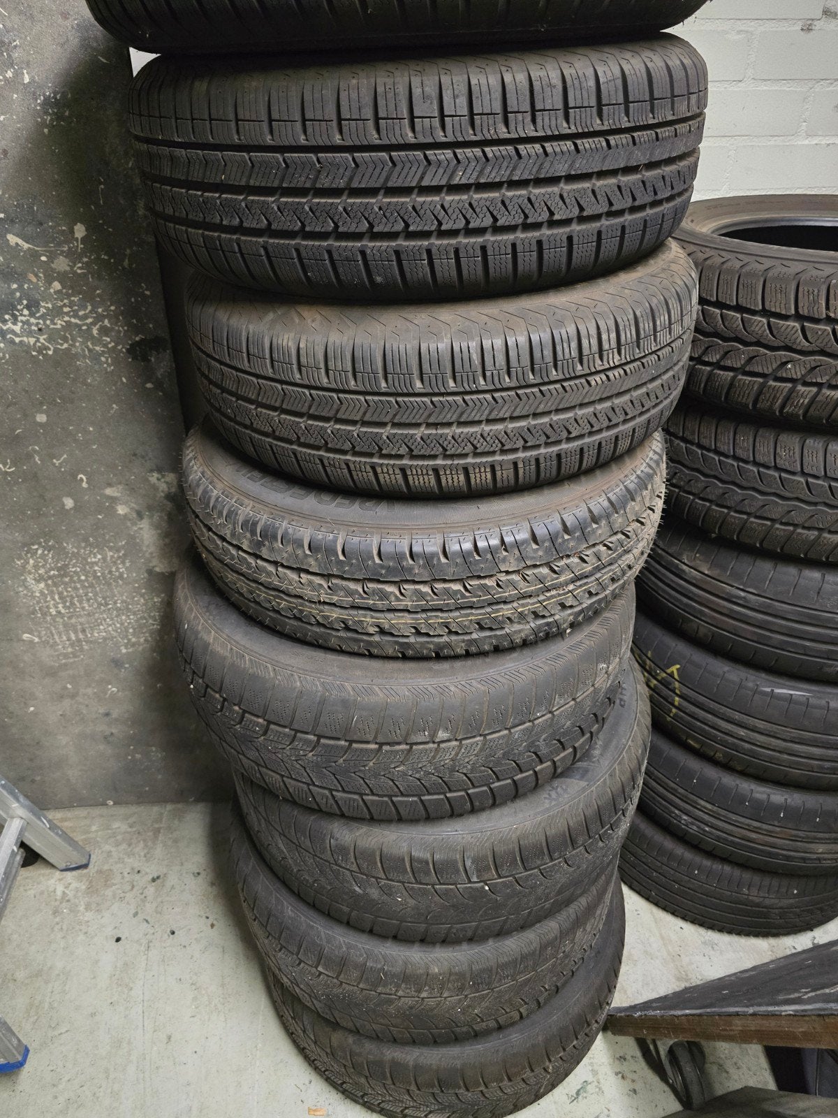 Moet volgende week weg!! Gebruikte winterbanden met velgen -, Auto-onderdelen, Ophalen, Overige, Gebruikt, Overige