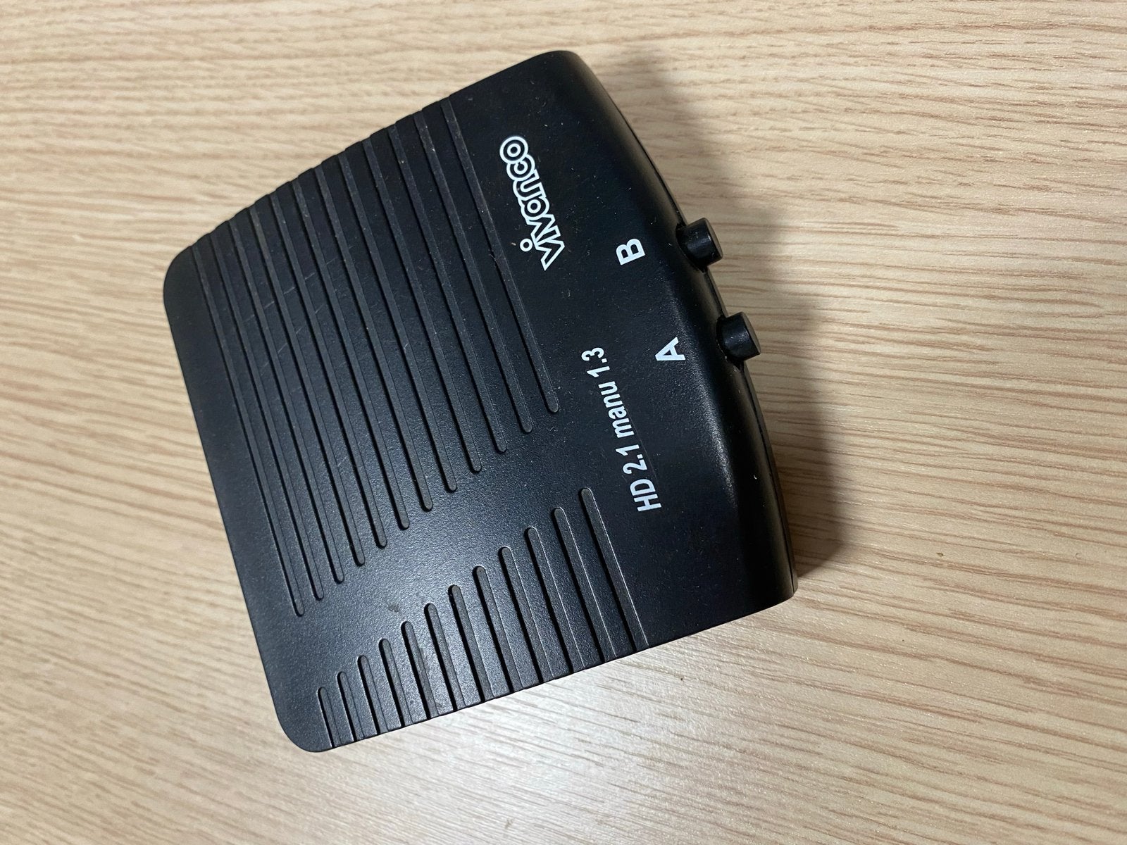 Vivanco HD 2.1 manu 1.3 HDMI-schakelaar, Ophalen of Verzenden, Gebruikt