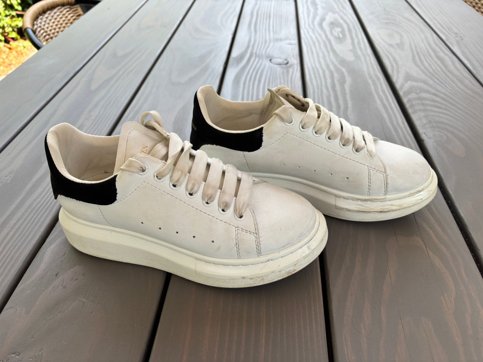 Leuke witte sneakers mt 38,5, Kleding | Dames, Schoenen, Wit, Ophalen of Verzenden, Sneakers of Gympen, Gedragen