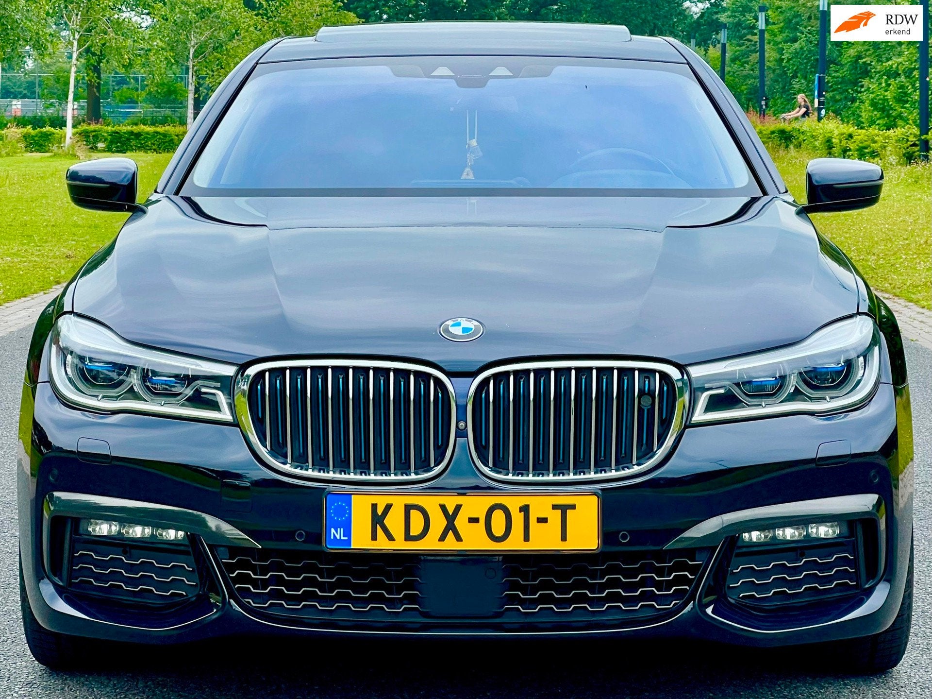 BMW 7-serie 740e INDIVIDUAL M PAKKET MET ALLE OPTIES ZEER RI, Auto's, Automaat, 1998 cc, Achterwielaandrijving, Gebruikt