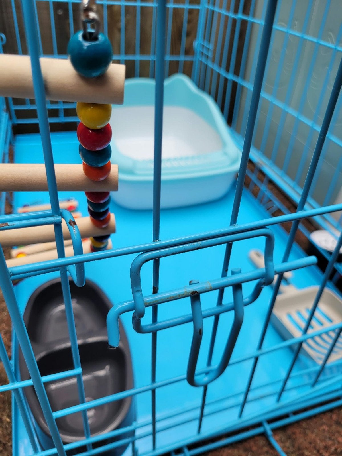 Bench en toilet voor kitten, Dieren en Toebehoren, Ophalen, Minder dan 75 cm, Kooi, Minder dan 60 cm