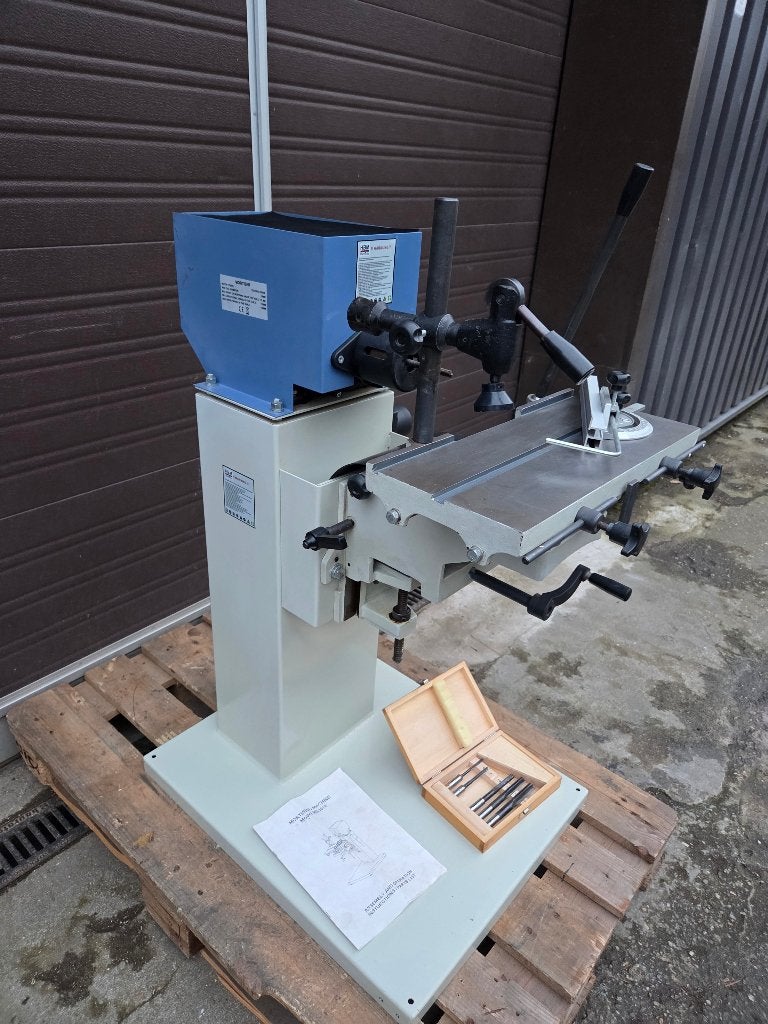 HBM langgat tafelboormachine 2200 Watt 230 Volt, Ophalen of Verzenden, Gebruikt, 600 watt of meer, Overige typen