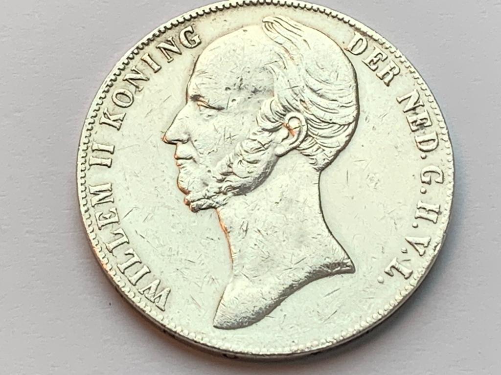 Zeer schaarse zilveren rijksdaalder willem 2 uit 1844, Postzegels en Munten, Munten | Nederland, Ophalen of Verzenden, Koningin Juliana