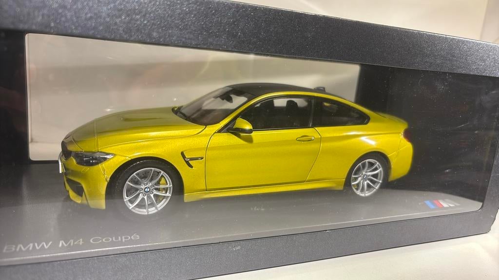 Bmw m4 coupe yellow paragon 1.18, Overige merken, Ophalen of Verzenden, A, A