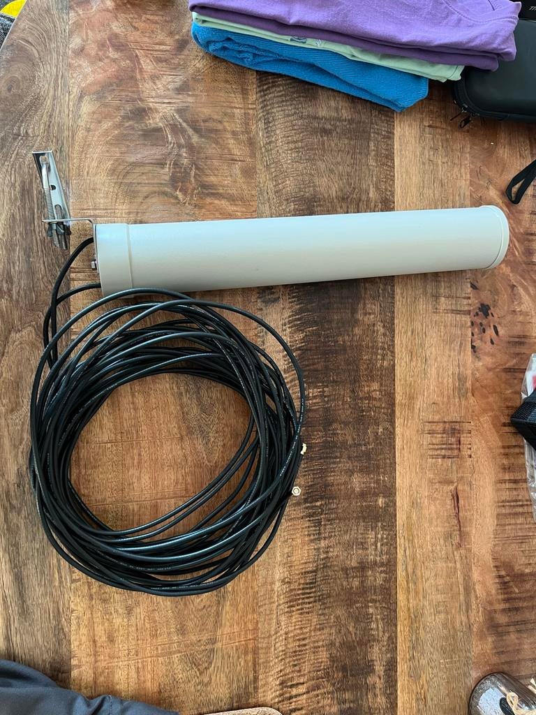Huawei Stigwize 5G MIMO antenne - Nieuw en ongebruikt, Ophalen of Verzenden, Nieuw, Antenne