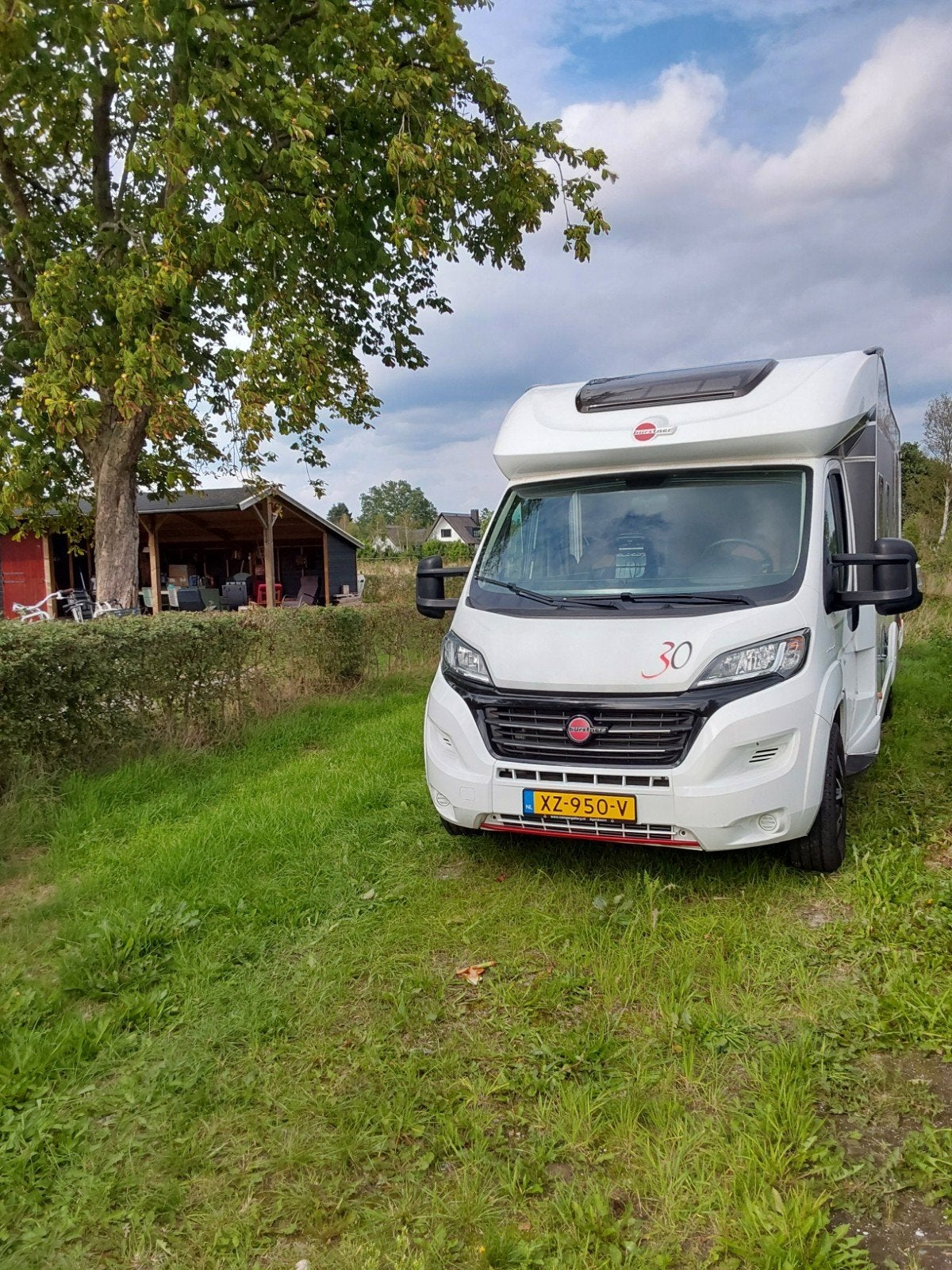 Bürstner Ixeo IT 734 - Luxe Camper met Queensbed, 35.500km!, Caravans en Kamperen, Buitenlamp, Ringverwarming, Fiat, Achteruitrijcamera