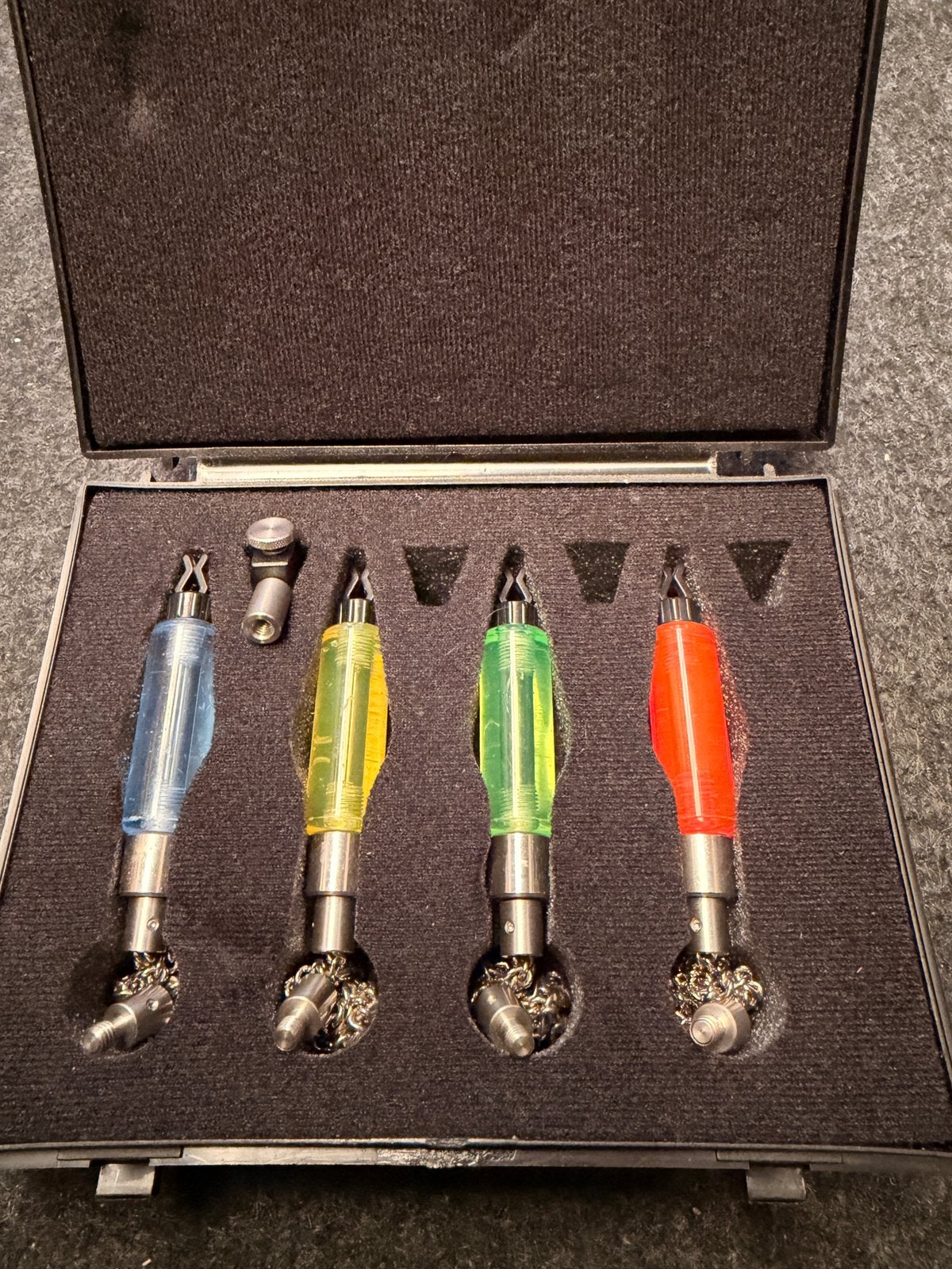 Oude Solar hangers - 4 Rod Set-up, Watersport en Boten, Hengelsport | Karpervissen, Ophalen, Gebruikt, Overige typen
