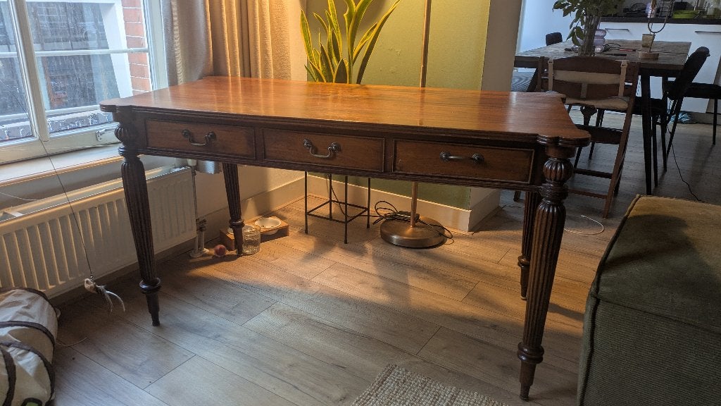 Antieke Versailles Empire Bureau, Ophalen