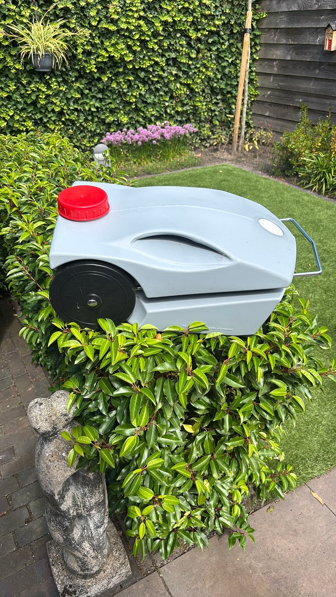 Nieuwe vuilwatertank, Ophalen, Zo goed als nieuw