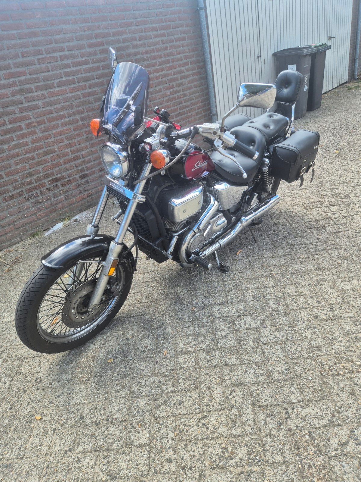 Honda VT800C – Klassieke Cruiser met Stoere Uitstraling, Particulier, Chopper