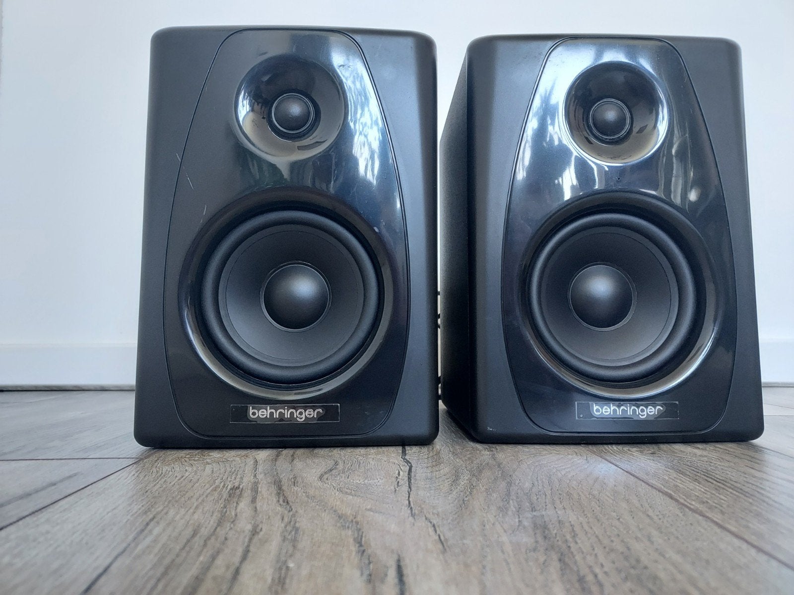 Behringer Studiomonitoren 50 USB set van twee, Ophalen, Zo goed als nieuw, Studiomonitor, Overige merken