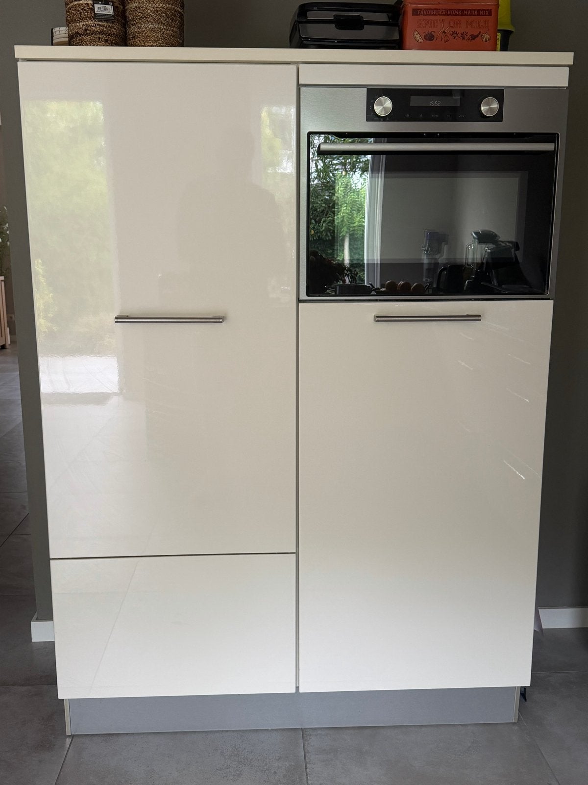 Complete inbouwkastmet AEG, Whirlpool en ATAG apparatuur, Ophalen, Gebruikt, Combi-oven, Magnetronfunctie