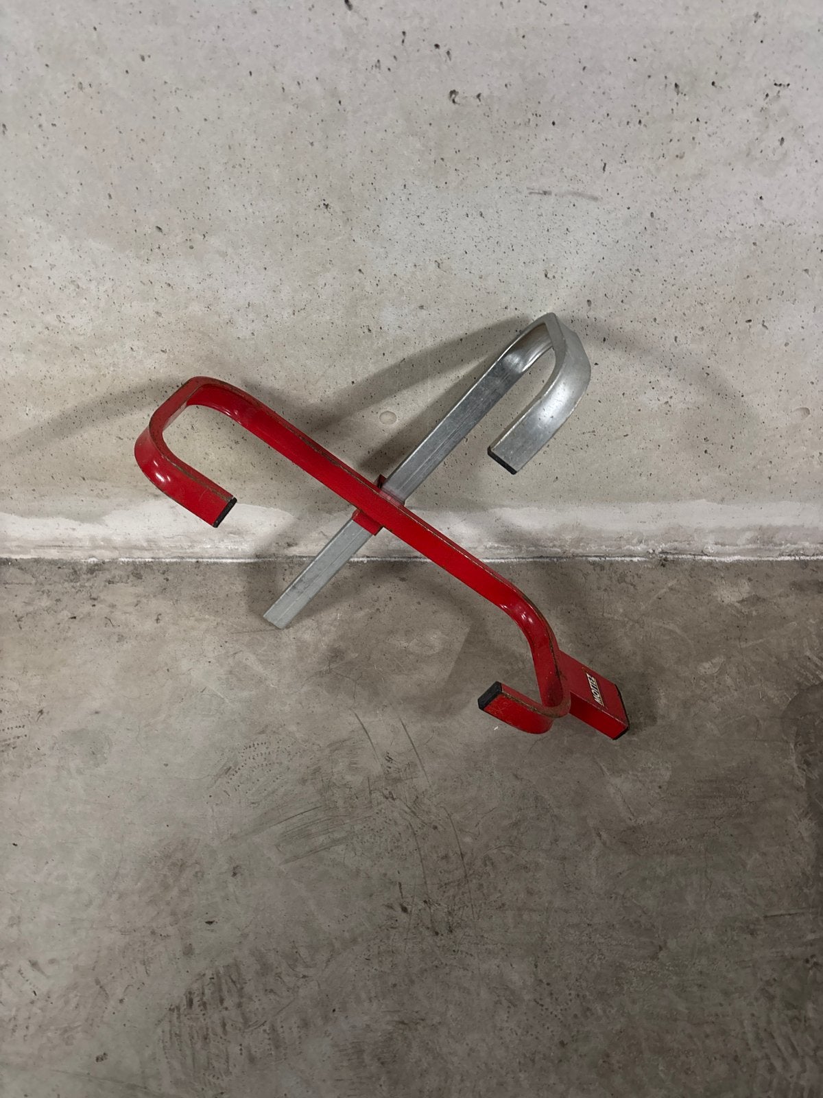 Mottez Wielklem - voor caravans, aanhangwagens e.d., Ophalen, Gebruikt