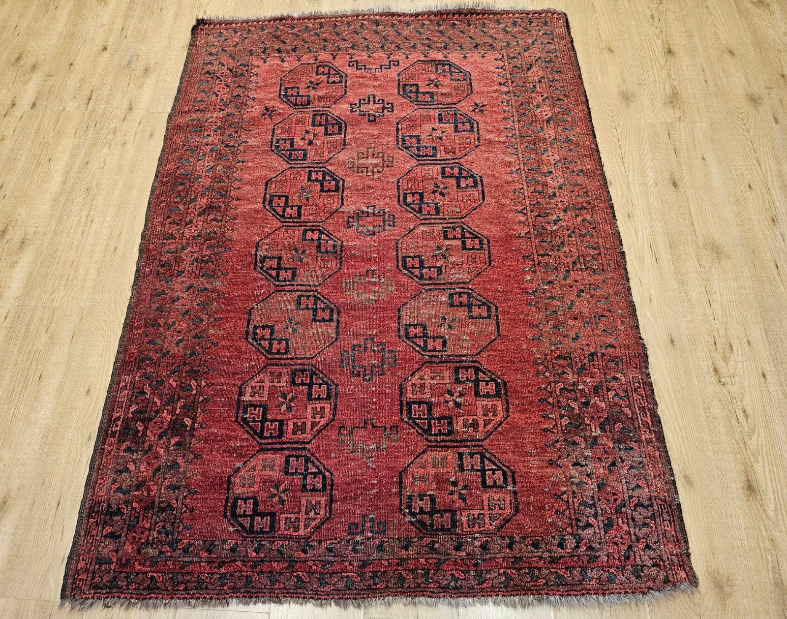 Vintage handgeknoopt oosters tapijt ersari antiek 185x133, Info@SlatsAntiek.nl, Tweedehands, 100 tot 150 cm, Rood