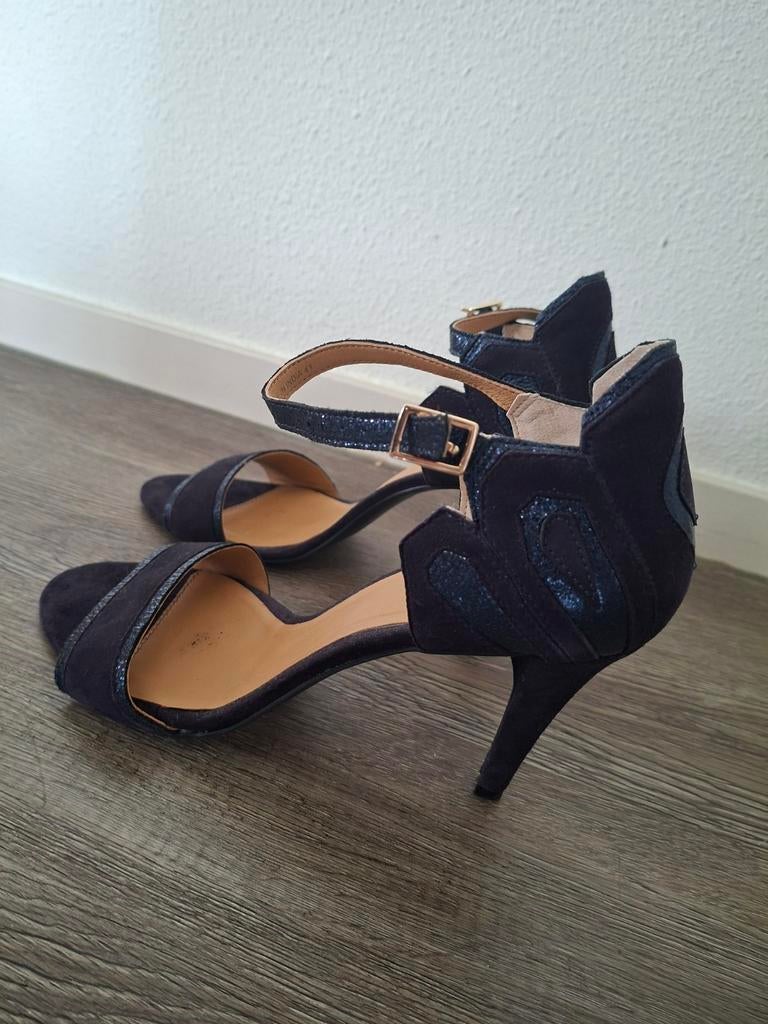 Mint & Berry Sandalen met glitter detail, Kleding | Dames, Ophalen of Verzenden, Zo goed als nieuw, Groen, Sandalen of Muiltjes