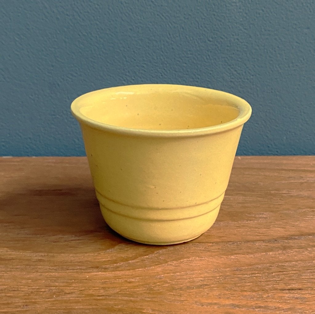 50 jaren ini mini geel geglazuurd bloempot cactus potje, Gebruikt, Rond, Binnen, Ophalen of Verzenden