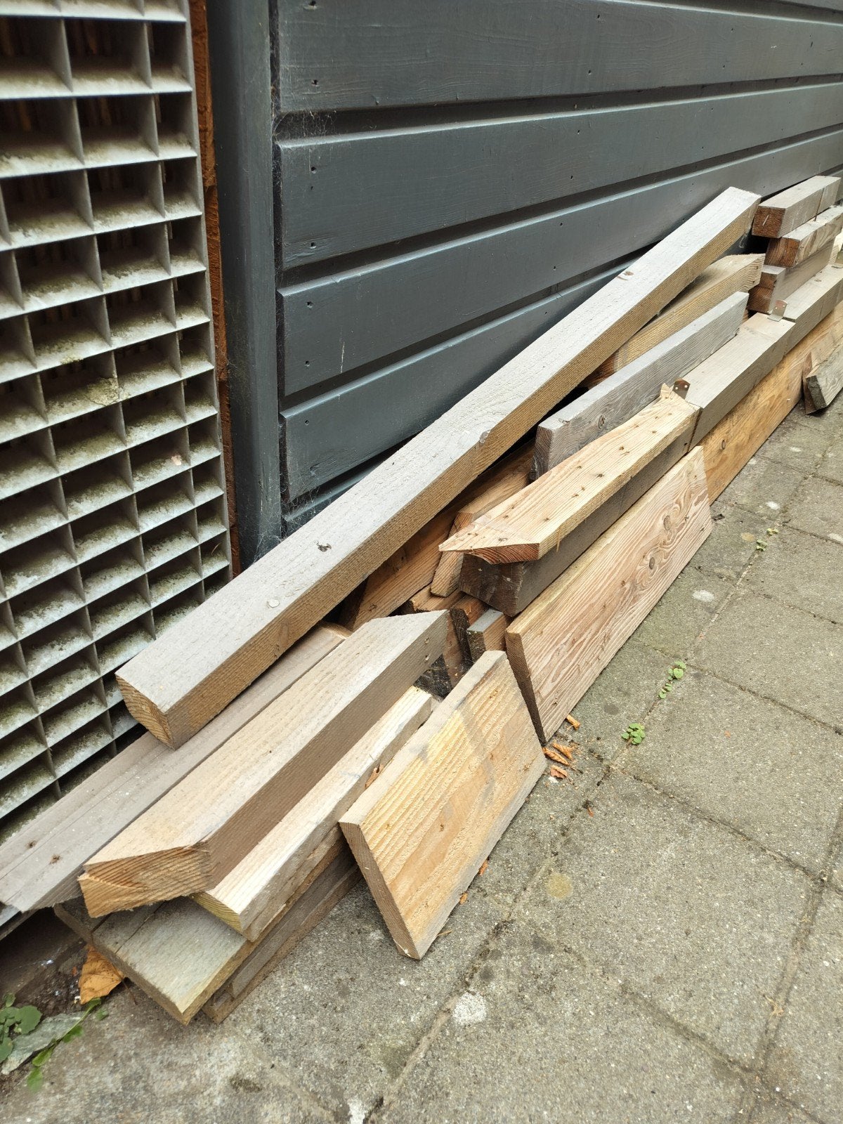 Douglas hout gratis, Doe-het-zelf en Verbouw, Hout en Planken, Ophalen, 50 mm of meer, Balk, Minder dan 200 cm