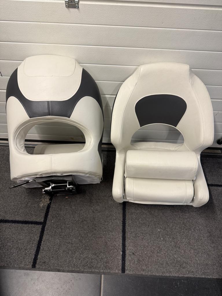 Nieuwe Captains Chair - Marine Blauw/Wit Flip-up Stoel, Ophalen of Verzenden, Nieuw, Interieur en Kussens