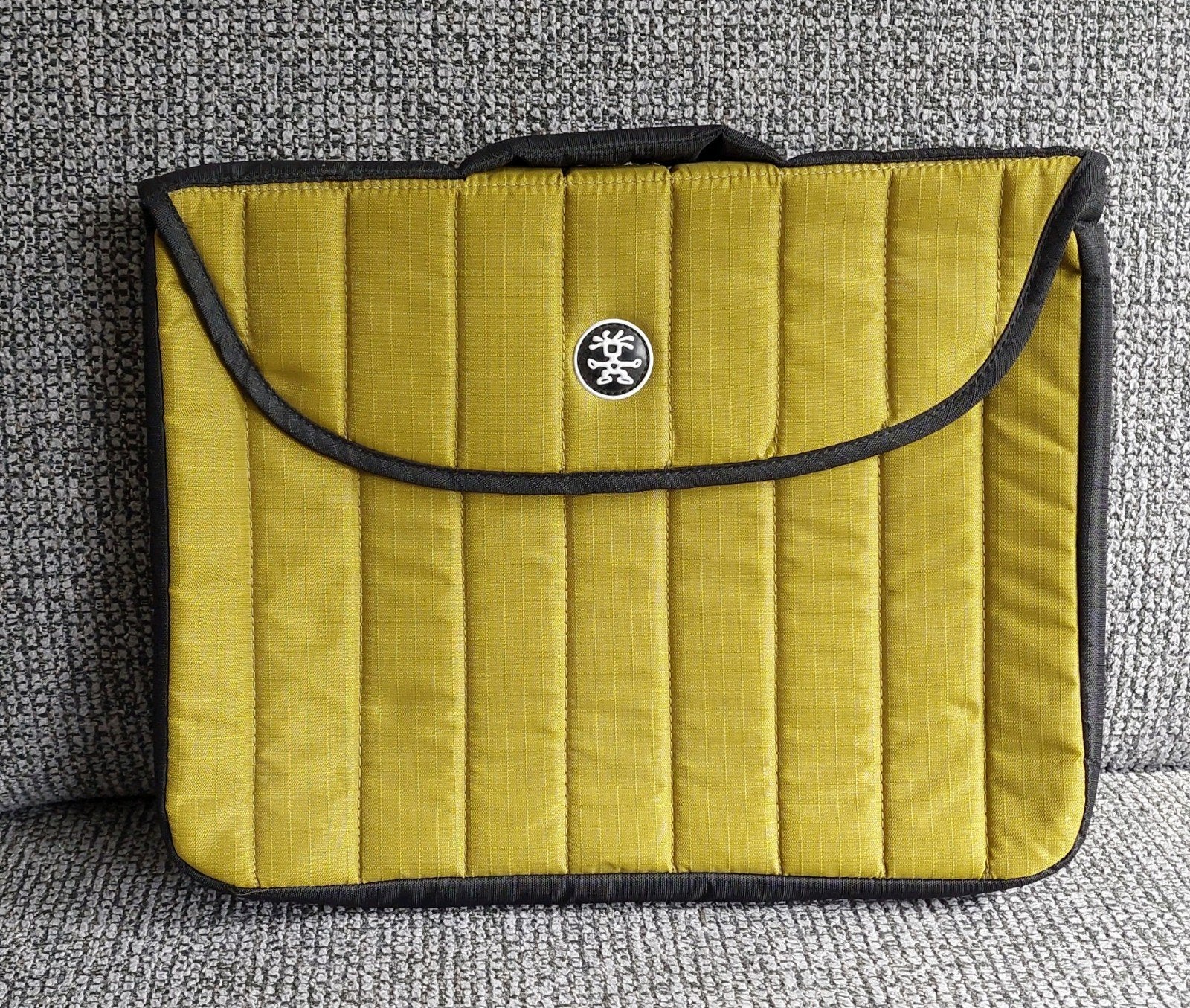 Crumpler laptophoes 15 inch, Ophalen of Verzenden, 15 inch, Zo goed als nieuw, Crumpler