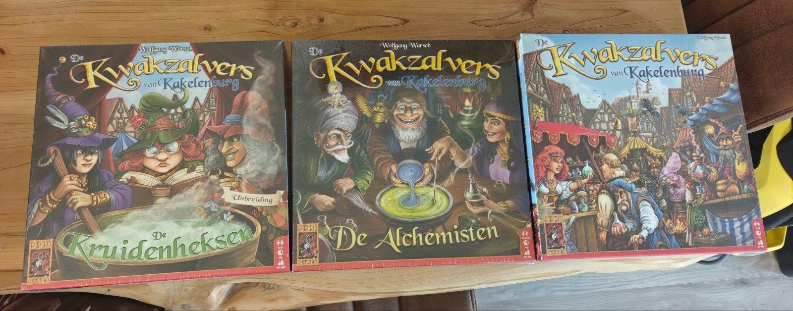 De Kwakzalvers van Kakelenburg + alle uitbreidingen NIEUW, Drie of vier spelers, Ophalen of Verzenden, Nieuw, 999 Games