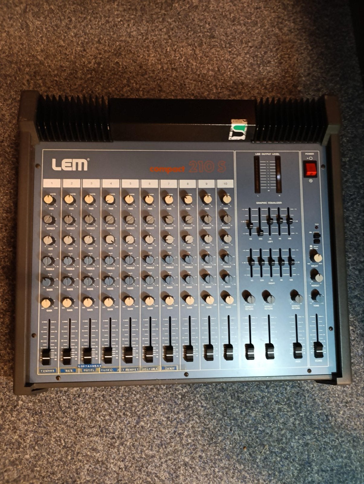LEM Compact 210 S Powermixer - 10 kanalen, Ophalen, Gebruikt, 10 tot 20 kanalen, Microfooningang