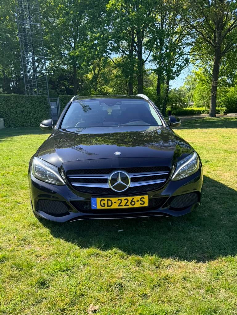 Mercedes-Benz C-Klasse C350E Plug-in Hybrid 279pk APK:6-2027, Automaat, Achterwielaandrijving, Zwart, Leder en Stof