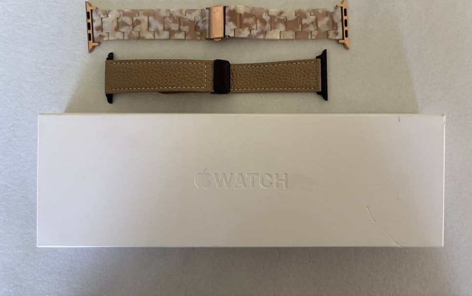 Apple Watch 9 45mm, Sieraden, Tassen en Uiterlijk, Gebruikt, Conditie, IOS, Ophalen of Verzenden