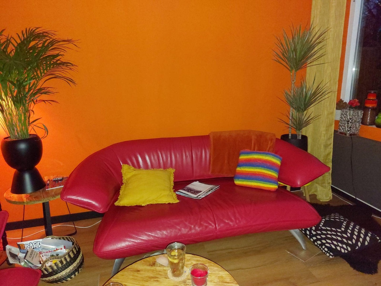 2,5 en 3zits Rood Leer Bankstel Design Apart Gebruikt, Huis en Inrichting, Gebruikt, Minder dan 75 cm, Design, Driepersoons