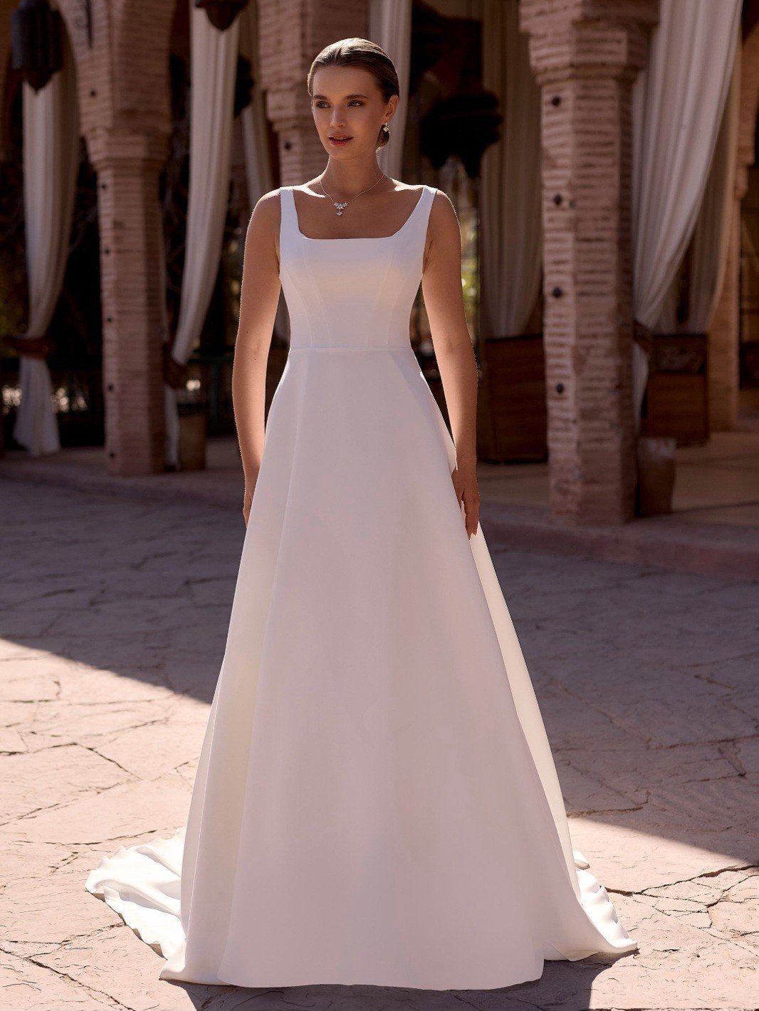 Nieuwe Bianco Evento trouwjurk Snow Queen, Ophalen of Verzenden, Nieuw, Wit, Trouwjurk