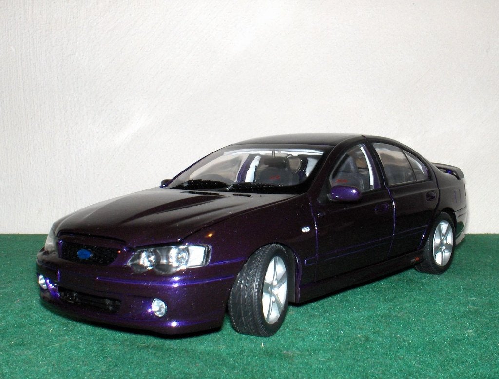 1/18 Ford BA Falcon XR8 - Biante Phantom Purple, Ophalen of Verzenden, Nieuw, Auto, Overige merken