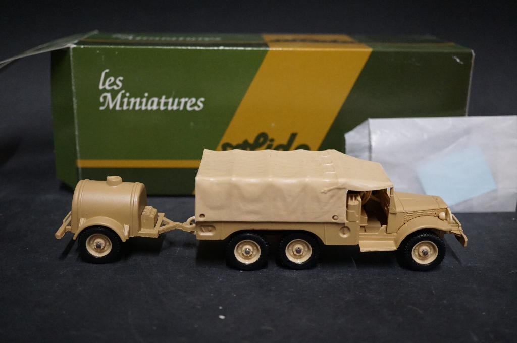 Solido Dodge 6x6 met watertank - 1/50 - TOP, Hobby en Vrije tijd, Modelauto's | 1:50, Ophalen of Verzenden, Zo goed als nieuw