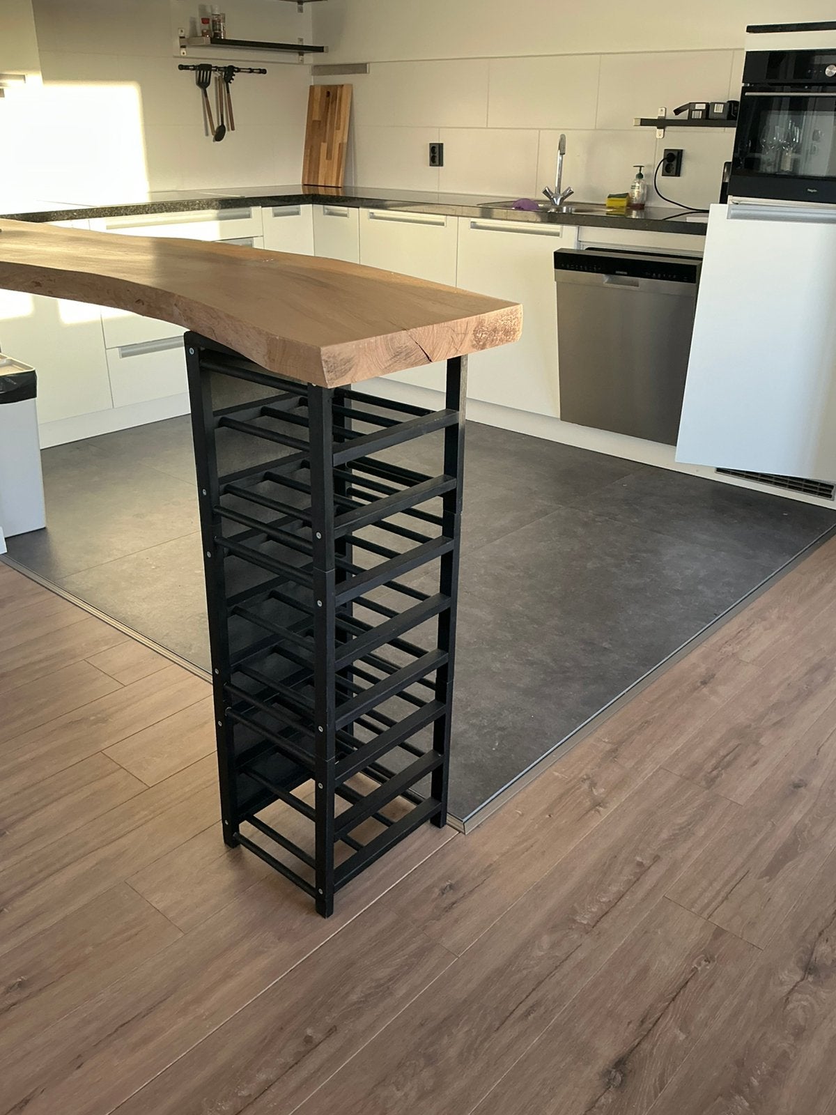 Unieke Handgemaakte Houten Bar / Eiland, Ophalen