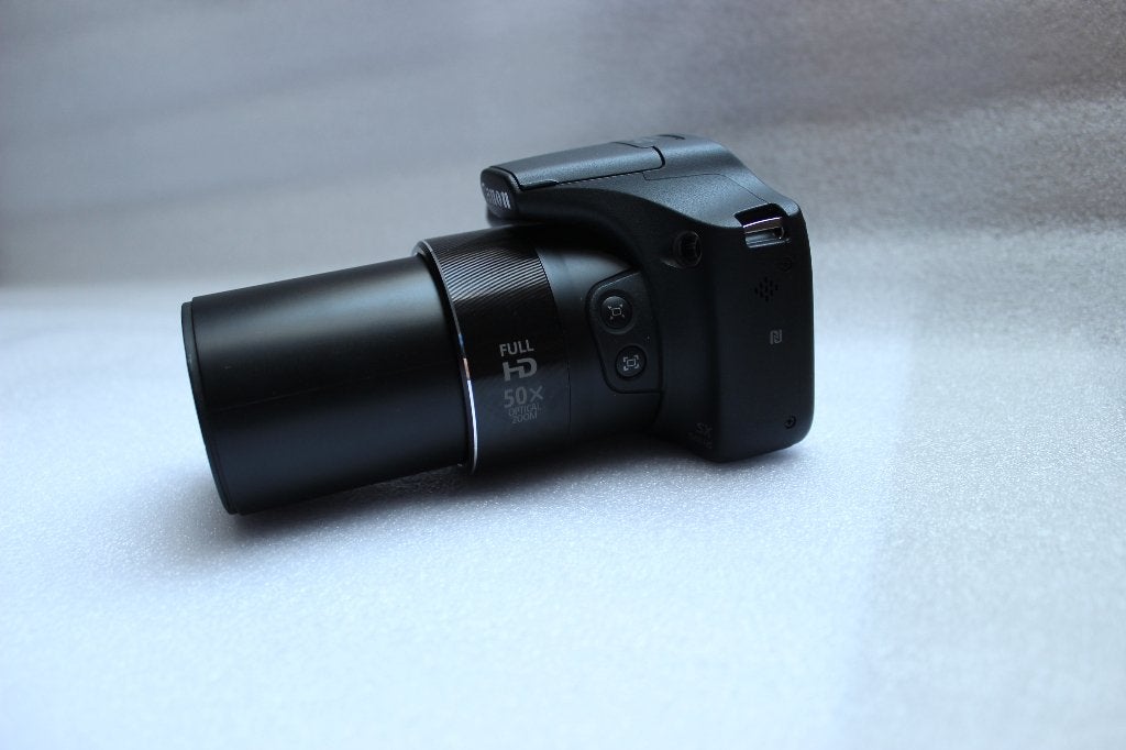 Canon PowerShot SX540 HS – Nieuw – 50x Optische Ultra Zoom!, Geheugenkaart, Canon, Ingebouwde flitser, Ophalen of Verzenden