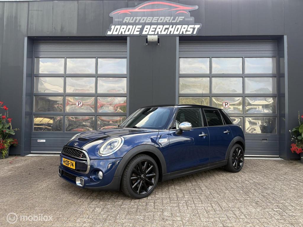 Mini Mini 2.0 Cooper S Chili Serious Business, Auto's, Voorwielaandrijving, 1998 cc, 1195 kg, Gebruikt