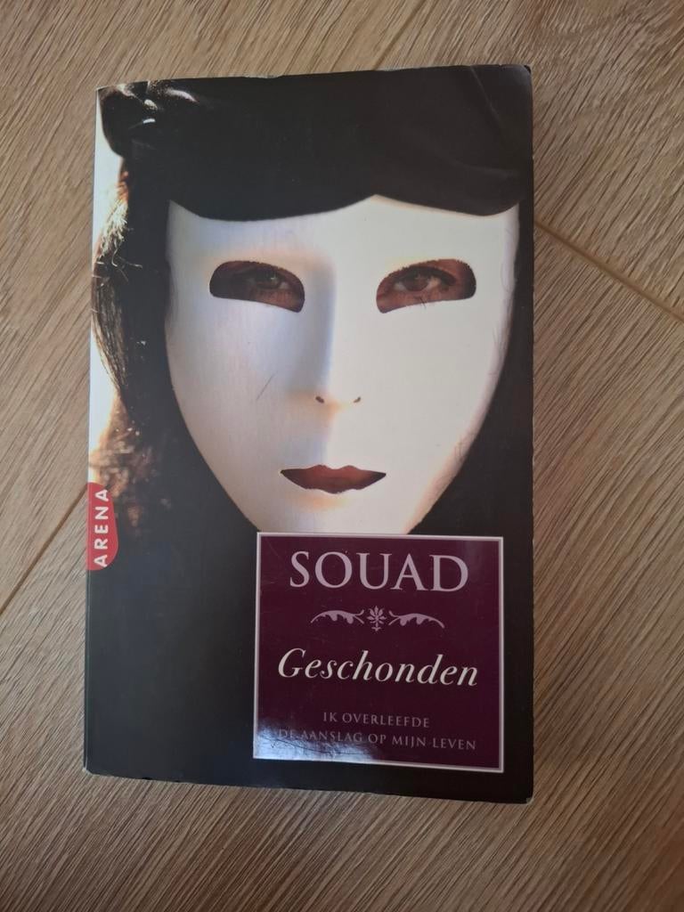 Geschonden - Souad (Ik overleefde de aanslag op mijn leven), Ophalen of Verzenden, Gelezen, Souad, Wereld overig