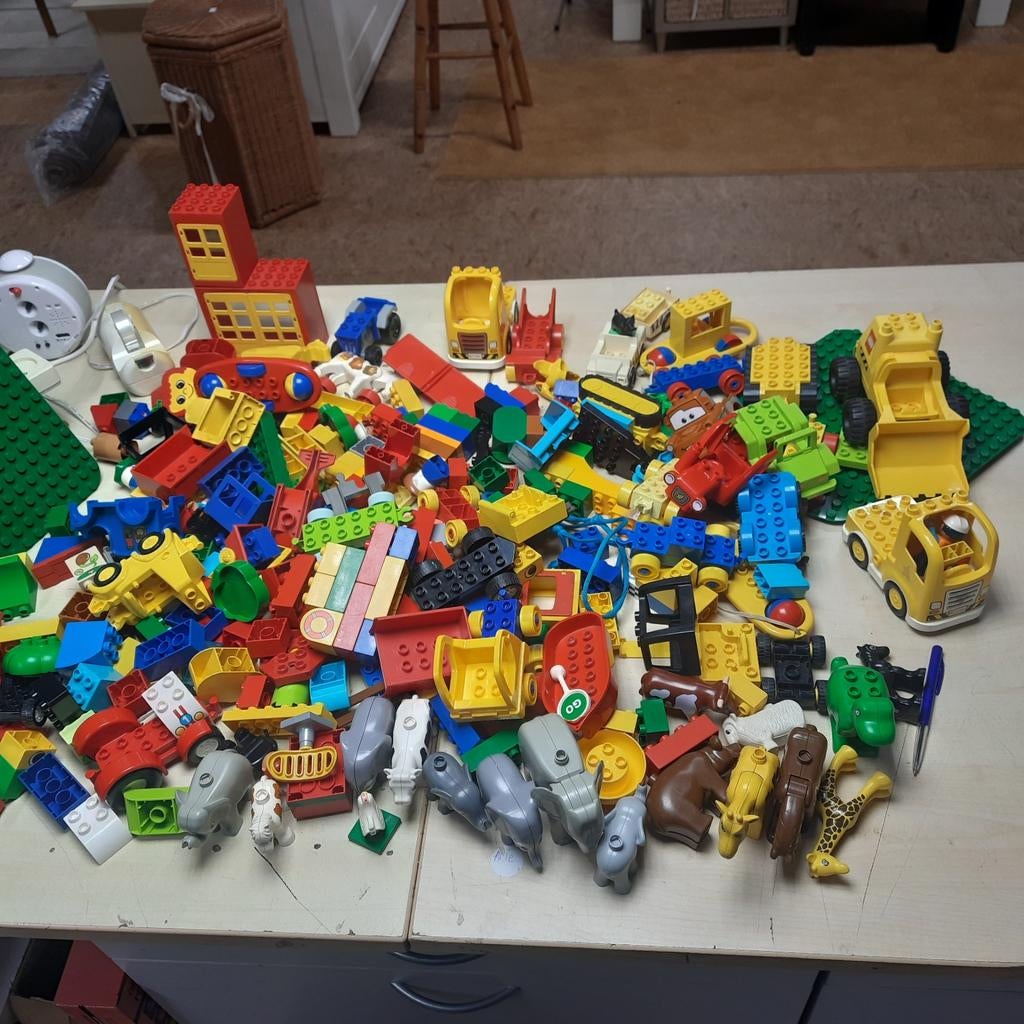 Grote partij LEGO Duplo met dieren, figuren en voertuigen, Inclusief minifiguren, Gebruikt, Ophalen of Verzenden, Duplo