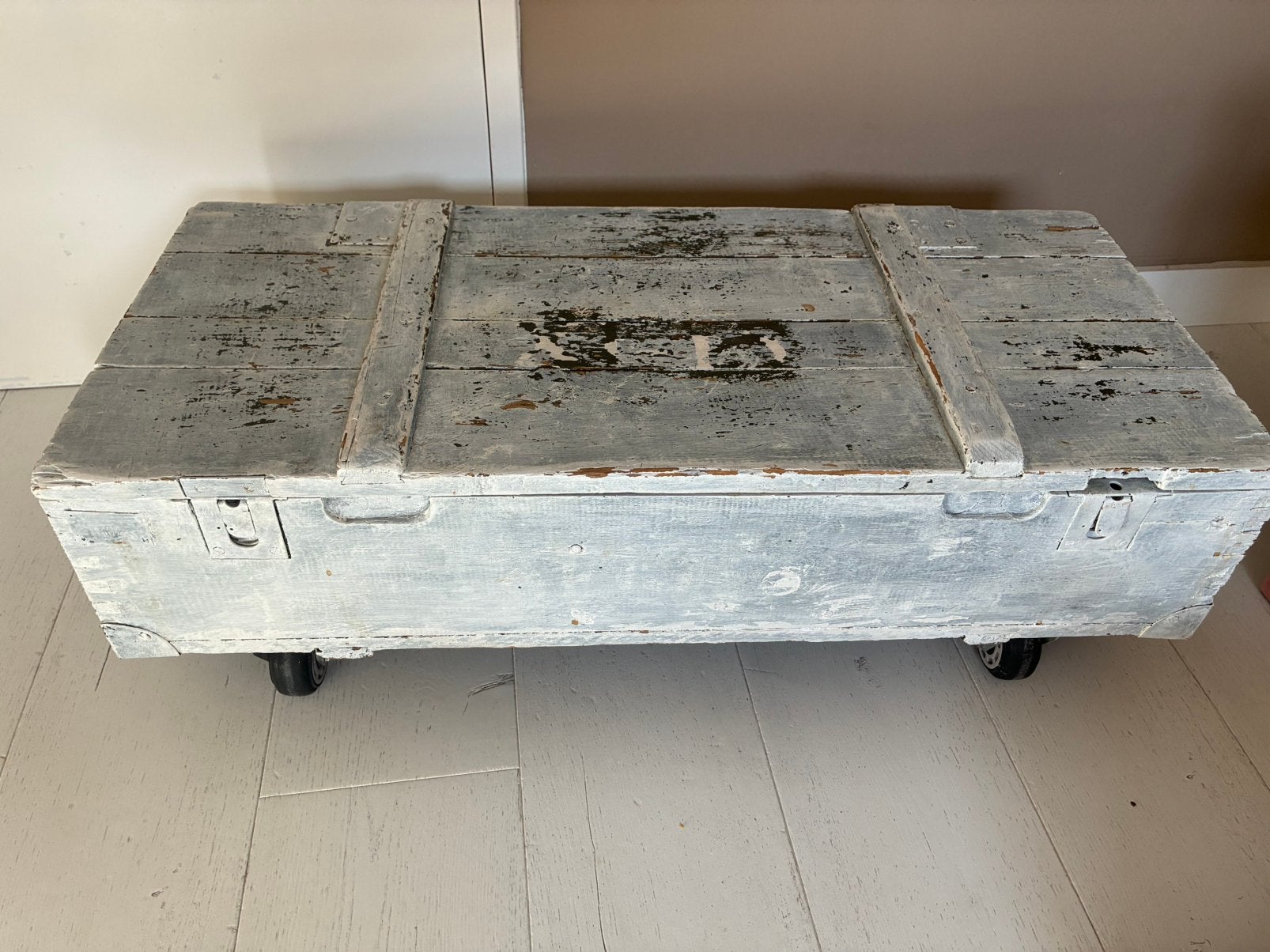Legerkist whitewash, Huis en Inrichting, Ophalen, 50 – 75, Gebruikt, Minder dan 50 cm