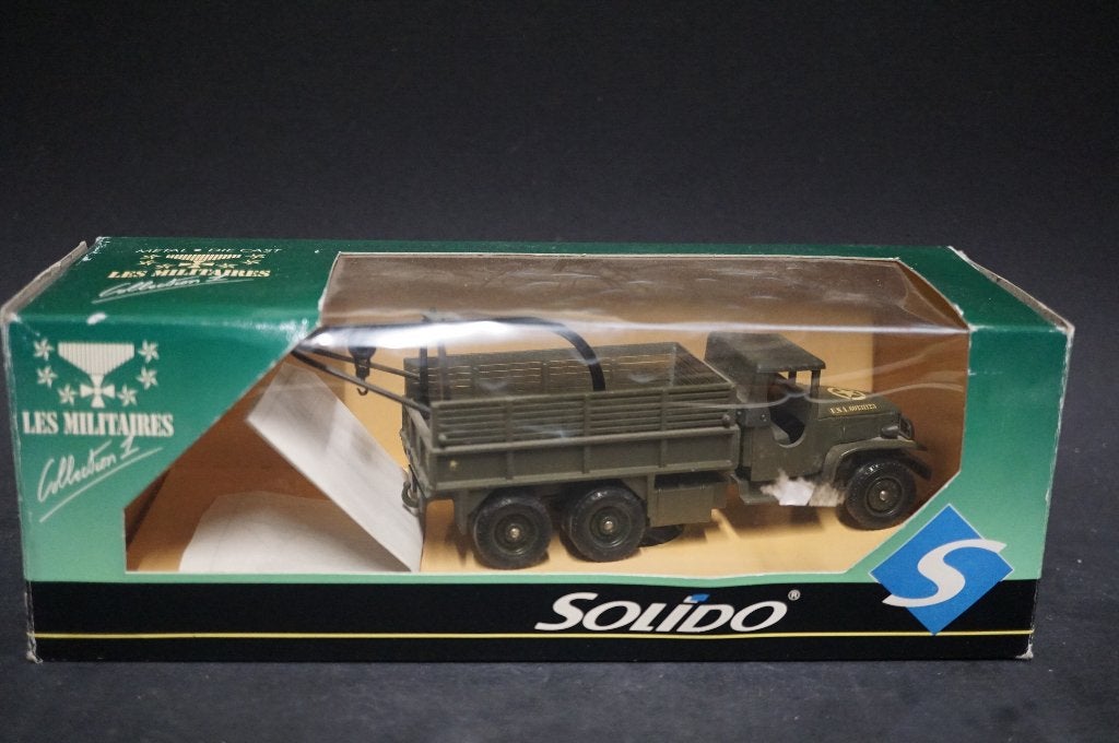 Solido GMC militaire vrachtwagen met takel - 1/50 - TOP, Hobby en Vrije tijd, Modelauto's | 1:50, Ophalen of Verzenden, Zo goed als nieuw