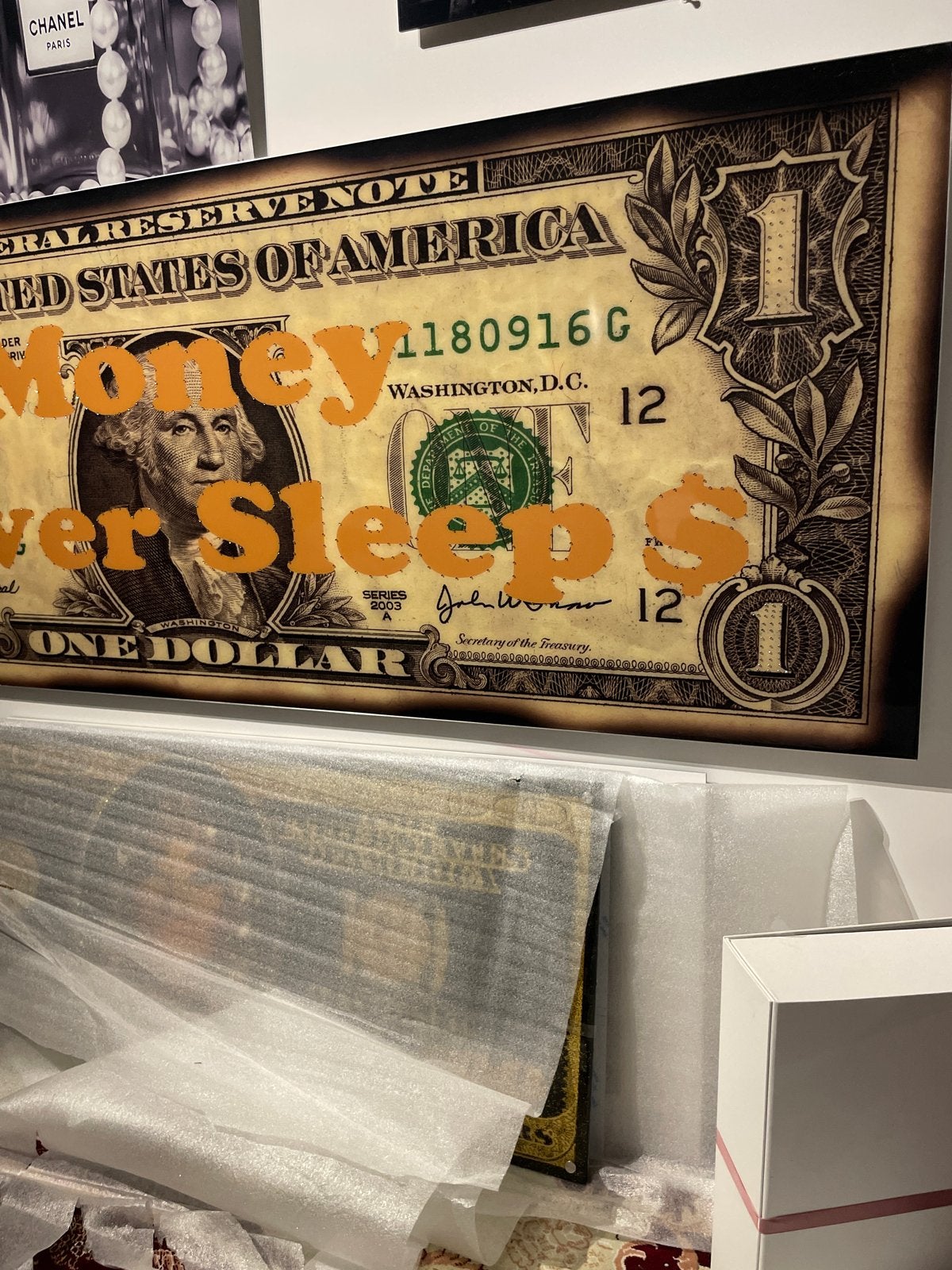 Exclusief epoxy : "Money Never Sleeps"200x70, Ophalen, Overig onderwerp, Print, Overige materialen