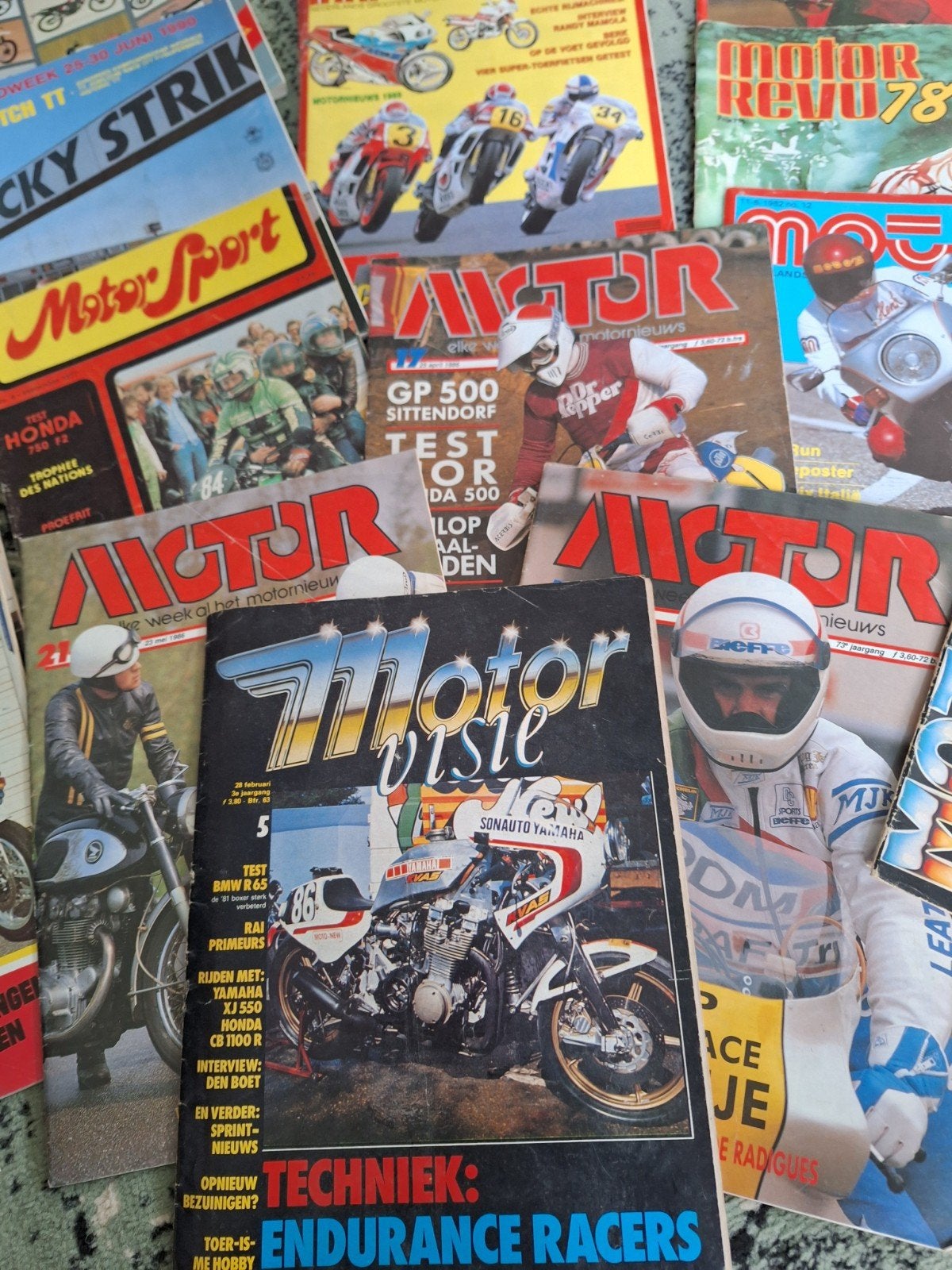 Collectie Motorbladen: Moto '73, Motorvisie, Motor Sport, Ophalen of Verzenden, Gelezen, Algemeen