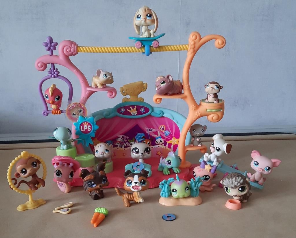 Littlestpetshop set en 19 beestjes, Ophalen of Verzenden, Zo goed als nieuw, Jongen of Meisje