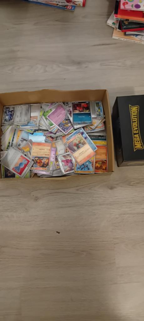Pokémon kaarten Mega Evolution BULK, Hobby en Vrije tijd, Verzamelkaartspellen | Pokémon, Zo goed als nieuw, Meerdere kaarten