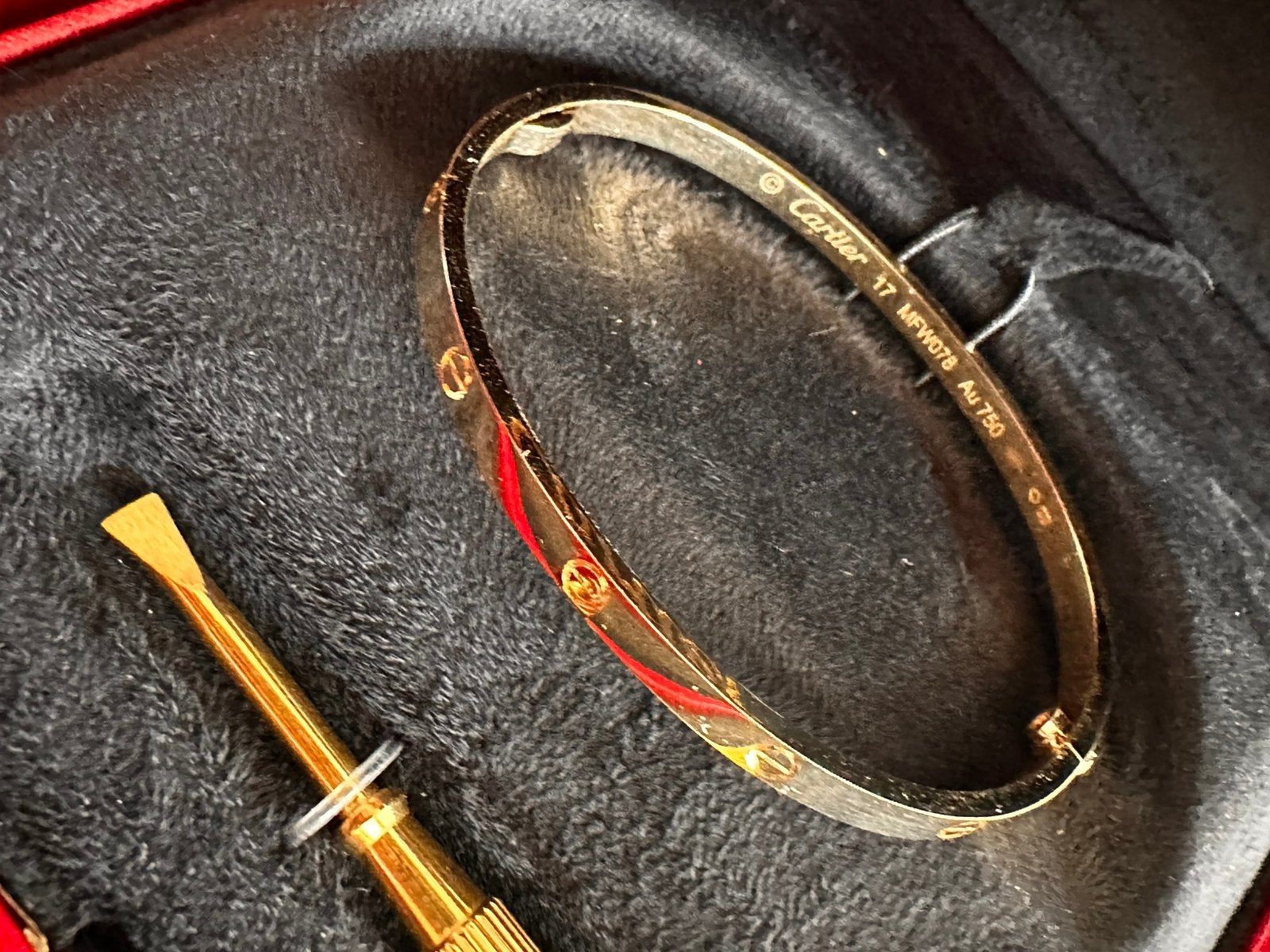 18 k massief NIEUW gouden Love armband Cartier maat 17, Sieraden, Tassen en Uiterlijk, Armbanden, Ophalen, Nieuw, Goud, Goud